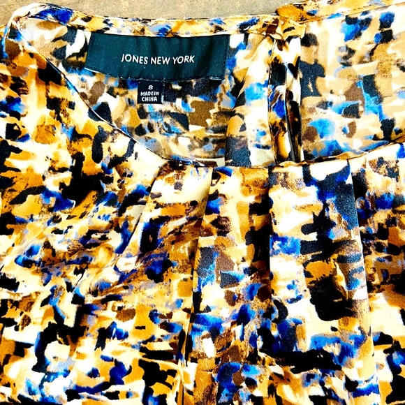 Jones New York Sleeveless Blouse - Picture 3 of 7